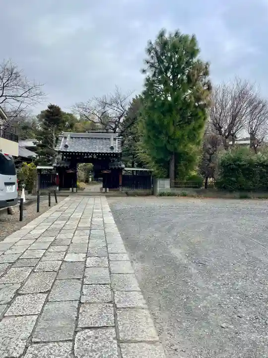 臨江寺の{uncategorized: "未分類", other: "その他", undefined: "問題あり", building: "その他建物", grave: "お墓", sacred_gate: "鳥居", guardian: "狛犬", statue: "像", buddha: "仏像", history: "歴史", nature: "自然", garden: "庭園", animal: "動物", pagoda: "塔", temizu: "手水舎", mountain_gate: "山門・神門", sanctuary: "本殿・本堂", subordinate: "末社・摂社", art: "芸術", scenery: "景色", jizo: "地蔵", ema: "絵馬", goshuin: "御朱印", omikuji: "おみくじ", items: "授与品その他", amulet: "お守り", goshuincho: "御朱印帳", eats: "食事", festival: "お祭り", votive_dance: "神楽", shichigosan: "七五三参", wedding: "結婚式", experience: "体験その他", initially: "初詣", around: "周辺", anti_infection: "感染症対策"}