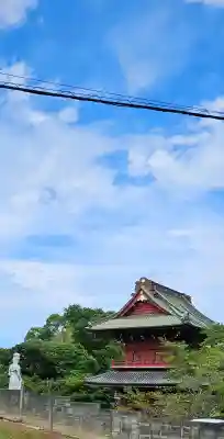 大巌寺の{uncategorized: "未分類", other: "その他", undefined: "問題あり", building: "その他建物", grave: "お墓", sacred_gate: "鳥居", guardian: "狛犬", statue: "像", buddha: "仏像", history: "歴史", nature: "自然", garden: "庭園", animal: "動物", pagoda: "塔", temizu: "手水舎", mountain_gate: "山門・神門", sanctuary: "本殿・本堂", subordinate: "末社・摂社", art: "芸術", scenery: "景色", jizo: "地蔵", ema: "絵馬", goshuin: "御朱印", omikuji: "おみくじ", items: "授与品その他", amulet: "お守り", goshuincho: "御朱印帳", eats: "食事", festival: "お祭り", votive_dance: "神楽", shichigosan: "七五三参", wedding: "結婚式", experience: "体験その他", initially: "初詣", around: "周辺", anti_infection: "感染症対策"}