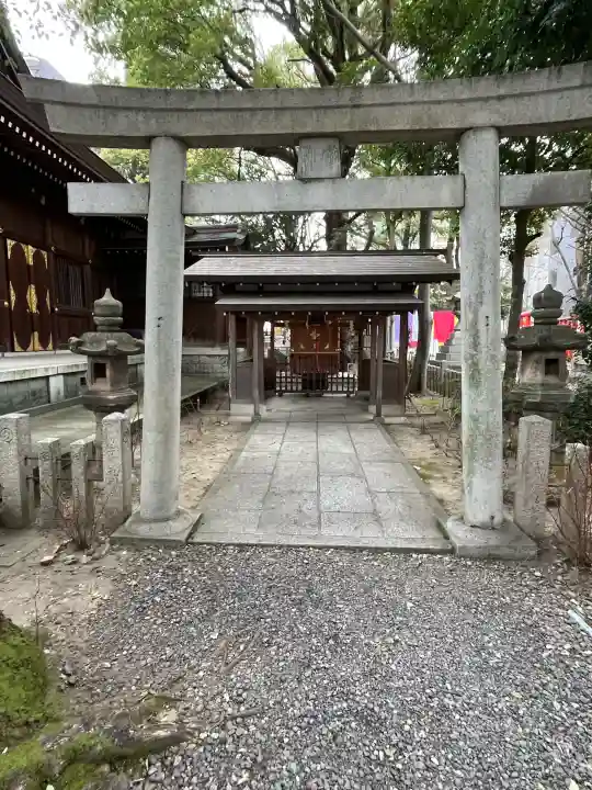 恵美須神社の{uncategorized: "未分類", other: "その他", undefined: "問題あり", building: "その他建物", grave: "お墓", sacred_gate: "鳥居", guardian: "狛犬", statue: "像", buddha: "仏像", history: "歴史", nature: "自然", garden: "庭園", animal: "動物", pagoda: "塔", temizu: "手水舎", mountain_gate: "山門・神門", sanctuary: "本殿・本堂", subordinate: "末社・摂社", art: "芸術", scenery: "景色", jizo: "地蔵", ema: "絵馬", goshuin: "御朱印", omikuji: "おみくじ", items: "授与品その他", amulet: "お守り", goshuincho: "御朱印帳", eats: "食事", festival: "お祭り", votive_dance: "神楽", shichigosan: "七五三参", wedding: "結婚式", experience: "体験その他", initially: "初詣", around: "周辺", anti_infection: "感染症対策"}