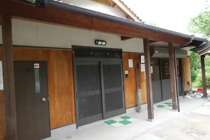 山田神社の建物その他