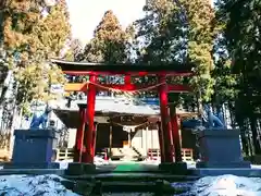 藤沢稲荷神社の鳥居