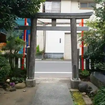 稲荷神社の鳥居