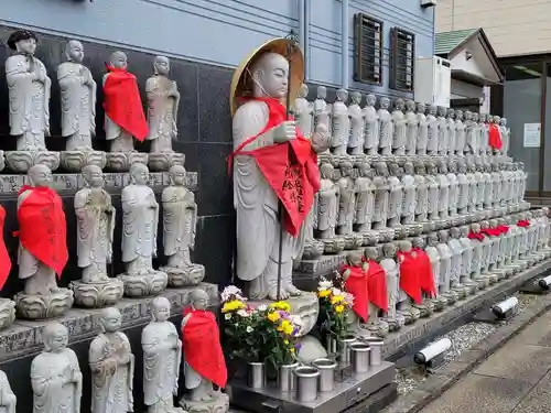 功徳院　東京別院の仏像