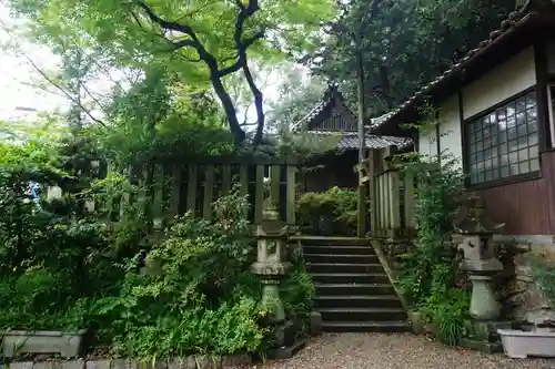 橿森神社の建物その他