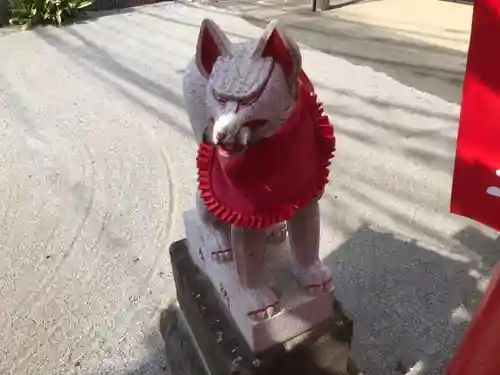 鐘塚稲荷神社の狛犬