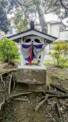 弁天池(弁天社)の本殿・本堂