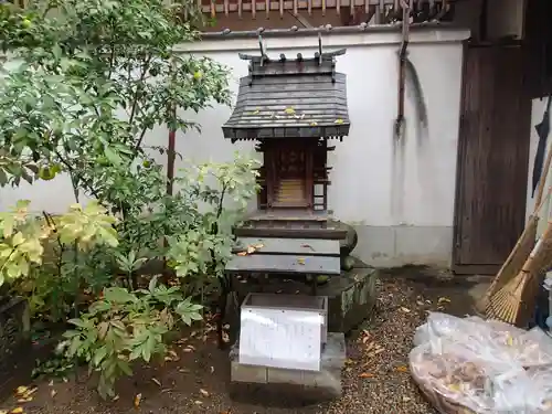 御霊神社の末社