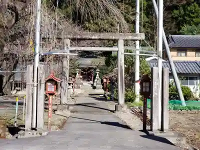 宇都宮神社（白岩町）の鳥居