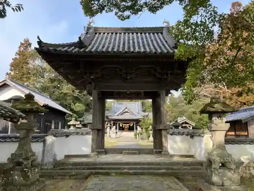 椿八幡神社の山門・神門
