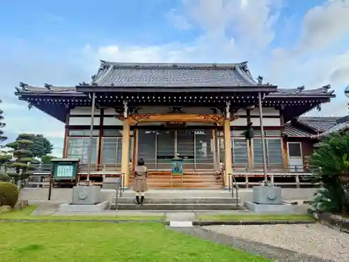 長福寺の本殿・本堂