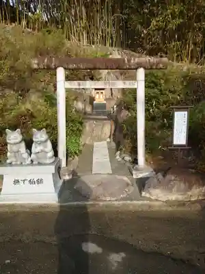 差出磯大嶽山神社 仕事と健康と厄よけの神さま(山梨県)