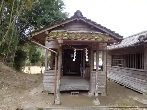 芋焼神社の本殿