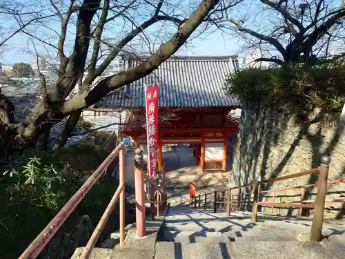 金剛宝寺（紀三井寺）の山門・神門