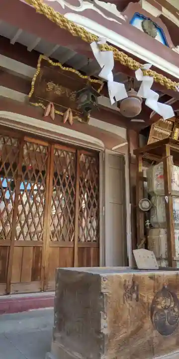 若宮八幡宮 の本殿・本堂