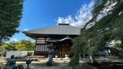 法長寺の本殿・本堂