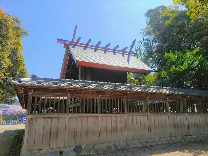 弥富神社の本殿・本堂