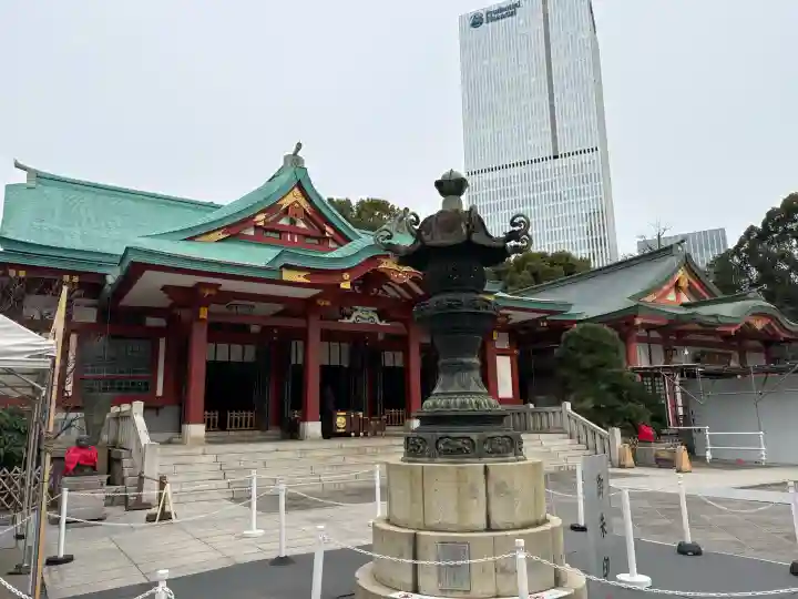 日枝神社の{uncategorized: "未分類", other: "その他", undefined: "問題あり", building: "その他建物", grave: "お墓", sacred_gate: "鳥居", guardian: "狛犬", statue: "像", buddha: "仏像", history: "歴史", nature: "自然", garden: "庭園", animal: "動物", pagoda: "塔", temizu: "手水舎", mountain_gate: "山門・神門", sanctuary: "本殿・本堂", subordinate: "末社・摂社", art: "芸術", scenery: "景色", jizo: "地蔵", ema: "絵馬", goshuin: "御朱印", omikuji: "おみくじ", items: "授与品その他", amulet: "お守り", goshuincho: "御朱印帳", eats: "食事", festival: "お祭り", votive_dance: "神楽", shichigosan: "七五三参", wedding: "結婚式", experience: "体験その他", initially: "初詣", around: "周辺", anti_infection: "感染症対策"}