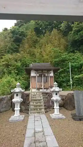 八幡神社の本殿