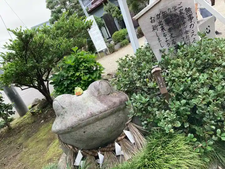 諏訪神社の狛犬