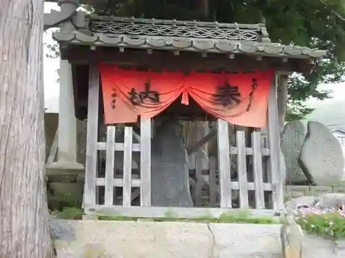 霞露ケ岳神社のその他建物