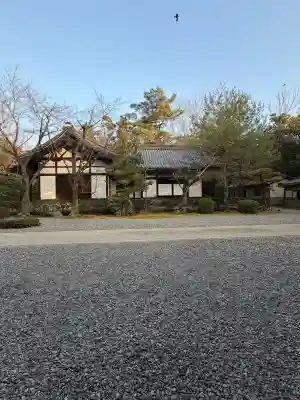 雲龍院の{uncategorized: "未分類", other: "その他", undefined: "問題あり", building: "その他建物", grave: "お墓", sacred_gate: "鳥居", guardian: "狛犬", statue: "像", buddha: "仏像", history: "歴史", nature: "自然", garden: "庭園", animal: "動物", pagoda: "塔", temizu: "手水舎", mountain_gate: "山門・神門", sanctuary: "本殿・本堂", subordinate: "末社・摂社", art: "芸術", scenery: "景色", jizo: "地蔵", ema: "絵馬", goshuin: "御朱印", omikuji: "おみくじ", items: "授与品その他", amulet: "お守り", goshuincho: "御朱印帳", eats: "食事", festival: "お祭り", votive_dance: "神楽", shichigosan: "七五三参", wedding: "結婚式", experience: "体験その他", initially: "初詣", around: "周辺", anti_infection: "感染症対策"}