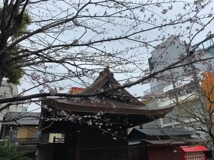 三輪神社のその他建物
