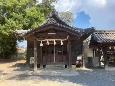 軍ヶ森神社の本殿