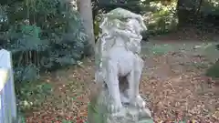 諏訪神社の狛犬