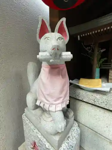 末廣稲荷大明神の{uncategorized: "未分類", other: "その他", undefined: "問題あり", building: "その他建物", grave: "お墓", sacred_gate: "鳥居", guardian: "狛犬", statue: "像", buddha: "仏像", history: "歴史", nature: "自然", garden: "庭園", animal: "動物", pagoda: "塔", temizu: "手水舎", mountain_gate: "山門・神門", sanctuary: "本殿・本堂", subordinate: "末社・摂社", art: "芸術", scenery: "景色", jizo: "地蔵", ema: "絵馬", goshuin: "御朱印", omikuji: "おみくじ", items: "授与品その他", amulet: "お守り", goshuincho: "御朱印帳", eats: "食事", festival: "お祭り", votive_dance: "神楽", shichigosan: "七五三参", wedding: "結婚式", experience: "体験その他", initially: "初詣", around: "周辺", anti_infection: "感染症対策"}