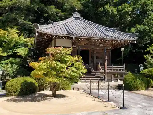 花山院菩提寺の本殿・本堂
