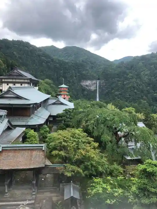 青岸渡寺のその他建物