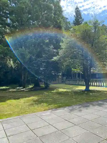 倭文神社の建物その他