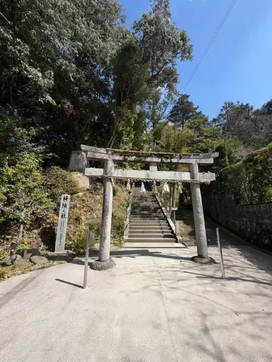玉作湯神社の{uncategorized: "未分類", other: "その他", undefined: "問題あり", building: "その他建物", grave: "お墓", sacred_gate: "鳥居", guardian: "狛犬", statue: "像", buddha: "仏像", history: "歴史", nature: "自然", garden: "庭園", animal: "動物", pagoda: "塔", temizu: "手水舎", mountain_gate: "山門・神門", sanctuary: "本殿・本堂", subordinate: "末社・摂社", art: "芸術", scenery: "景色", jizo: "地蔵", ema: "絵馬", goshuin: "御朱印", omikuji: "おみくじ", items: "授与品その他", amulet: "お守り", goshuincho: "御朱印帳", eats: "食事", festival: "お祭り", votive_dance: "神楽", shichigosan: "七五三参", wedding: "結婚式", experience: "体験その他", initially: "初詣", around: "周辺", anti_infection: "感染症対策"}