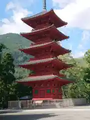 久遠寺の塔