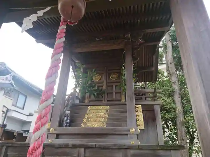 芝原神社の本殿・本堂