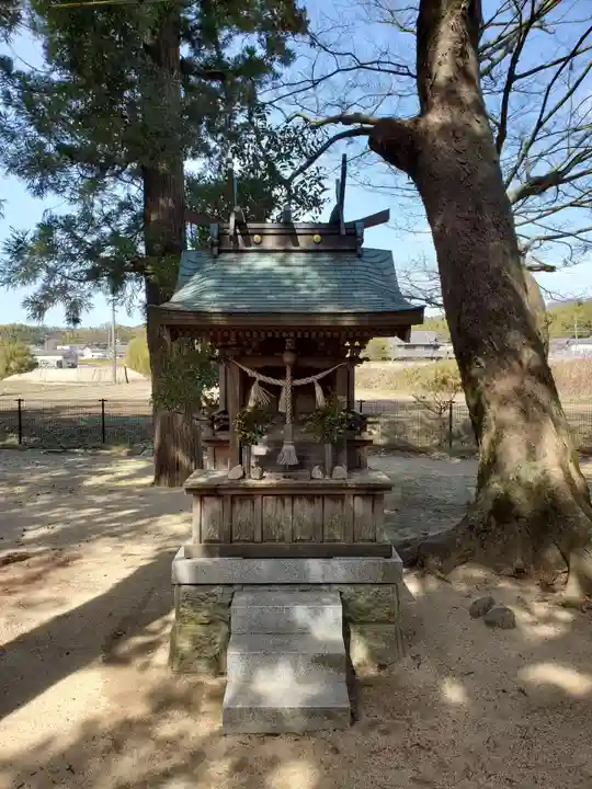 石戸神社の末社・摂社