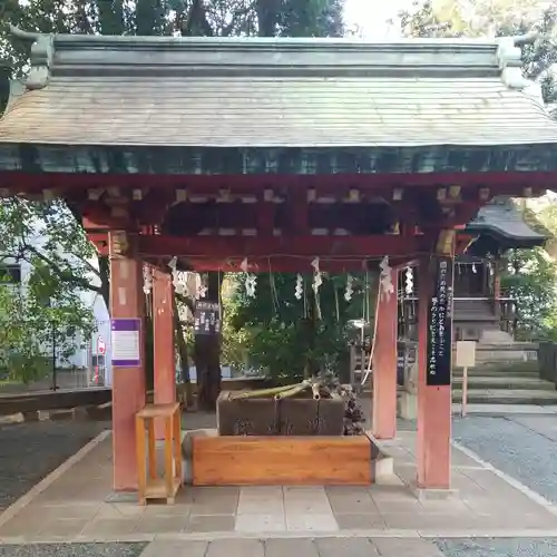 金王八幡宮の手水舎