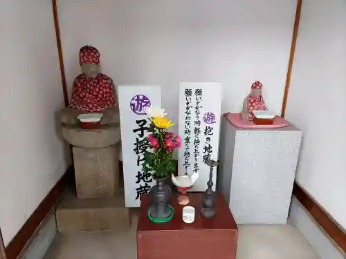 遊心寺の地蔵