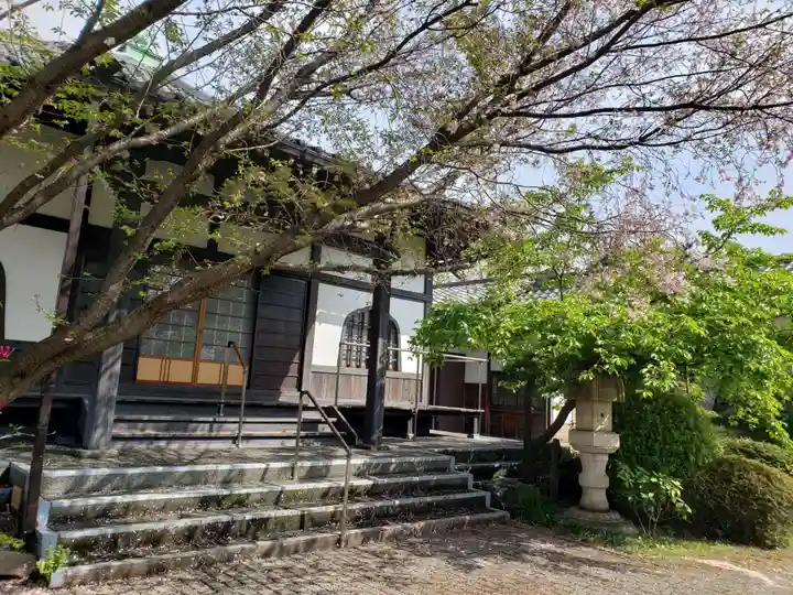 金剛寺の本殿・本堂