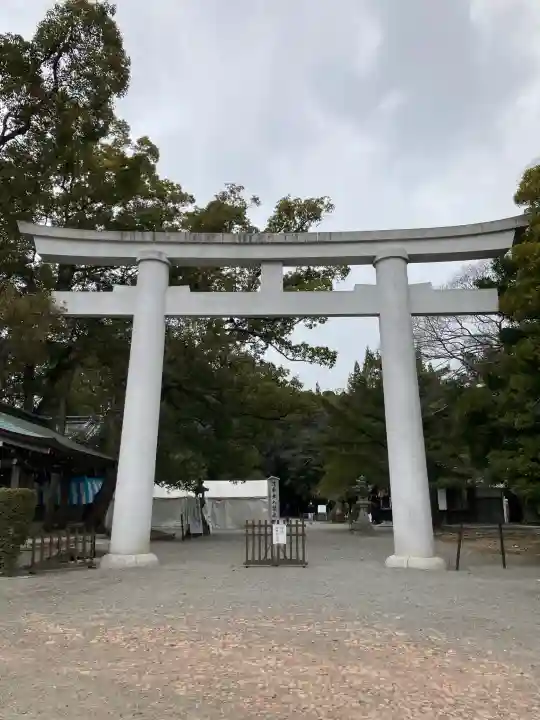 日前神宮・國懸神宮の{uncategorized: "未分類", other: "その他", undefined: "問題あり", building: "その他建物", grave: "お墓", sacred_gate: "鳥居", guardian: "狛犬", statue: "像", buddha: "仏像", history: "歴史", nature: "自然", garden: "庭園", animal: "動物", pagoda: "塔", temizu: "手水舎", mountain_gate: "山門・神門", sanctuary: "本殿・本堂", subordinate: "末社・摂社", art: "芸術", scenery: "景色", jizo: "地蔵", ema: "絵馬", goshuin: "御朱印", omikuji: "おみくじ", items: "授与品その他", amulet: "お守り", goshuincho: "御朱印帳", eats: "食事", festival: "お祭り", votive_dance: "神楽", shichigosan: "七五三参", wedding: "結婚式", experience: "体験その他", initially: "初詣", around: "周辺", anti_infection: "感染症対策"}