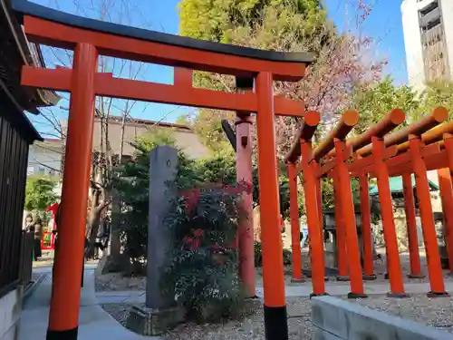 三輪神社の鳥居