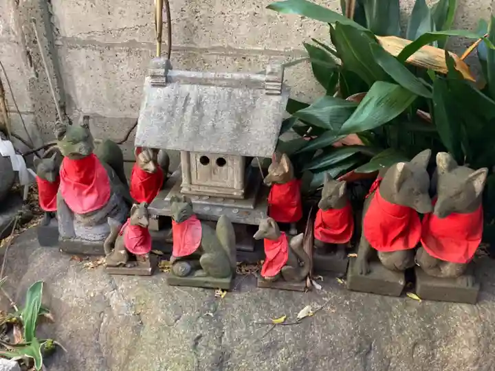 波除神社(波除稲荷神社)の狛犬