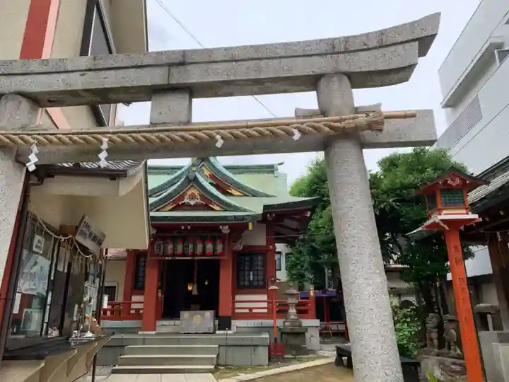 吉原神社の鳥居