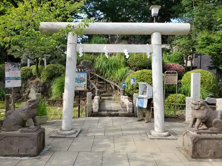 鳩森八幡神社の末社・摂社