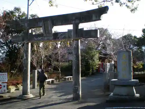 東郷神社の鳥居