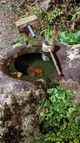 枡形延命地蔵堂の手水