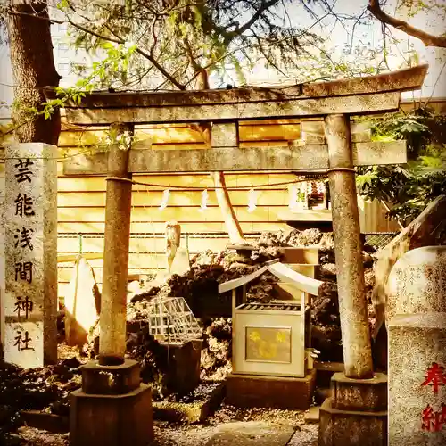 花園神社の鳥居