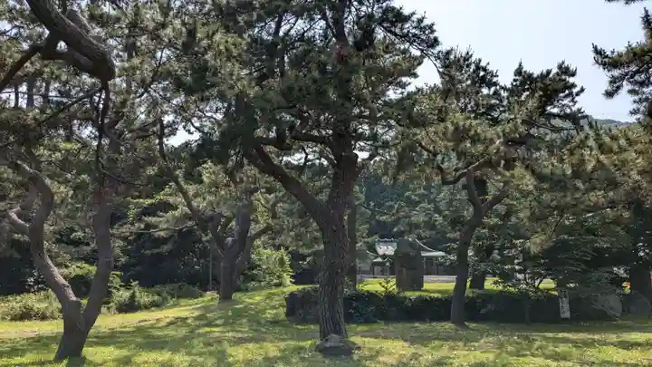 函館護國神社の庭園