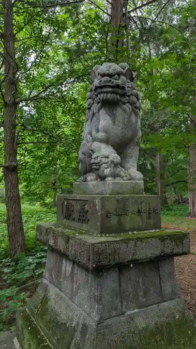 音更神社の狛犬
