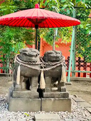 浅草神社の{uncategorized: "未分類", other: "その他", undefined: "問題あり", building: "その他建物", grave: "お墓", sacred_gate: "鳥居", guardian: "狛犬", statue: "像", buddha: "仏像", history: "歴史", nature: "自然", garden: "庭園", animal: "動物", pagoda: "塔", temizu: "手水舎", mountain_gate: "山門・神門", sanctuary: "本殿・本堂", subordinate: "末社・摂社", art: "芸術", scenery: "景色", jizo: "地蔵", ema: "絵馬", goshuin: "御朱印", omikuji: "おみくじ", items: "授与品その他", amulet: "お守り", goshuincho: "御朱印帳", eats: "食事", festival: "お祭り", votive_dance: "神楽", shichigosan: "七五三参", wedding: "結婚式", experience: "体験その他", initially: "初詣", around: "周辺", anti_infection: "感染症対策"}